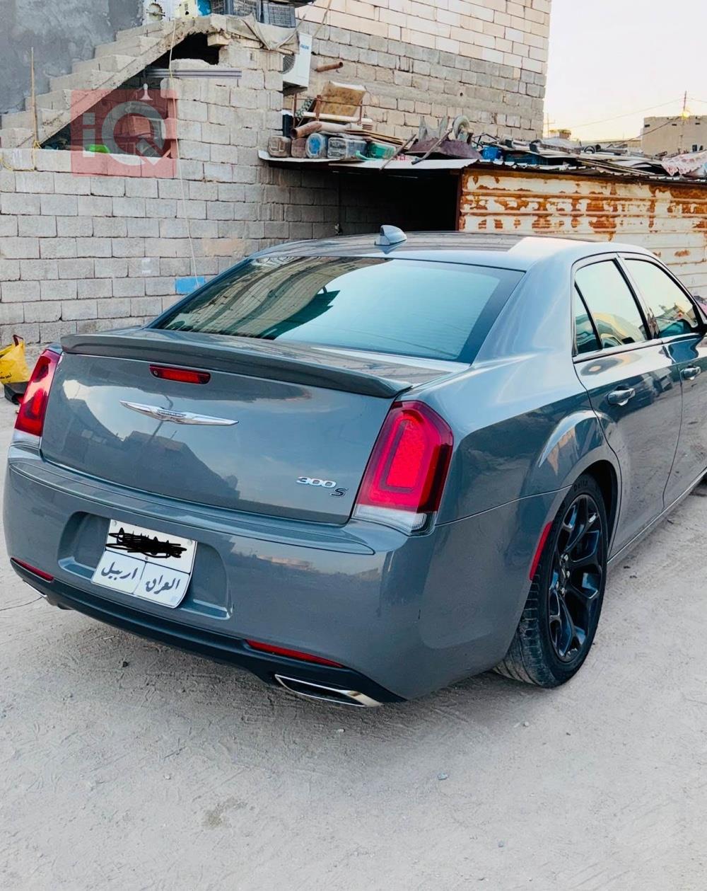 كرايسلر 300